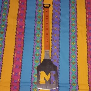 Michigan Wolverines BBQ Spatula Barbecue Cooking Burger Flipper Bottle Opener